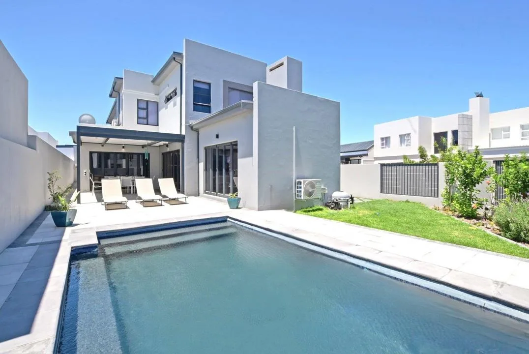 3 Bedroom House for sale in Sandown