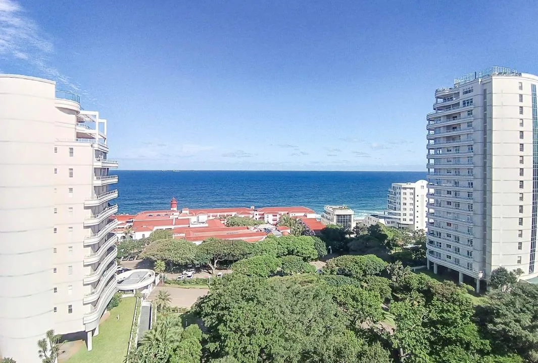 2 Bedroom Apartment / flat to rent in Umhlanga Central