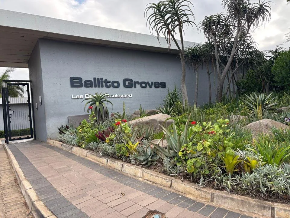 2 Bedroom Apartment / flat to rent in Ballito Commercial District