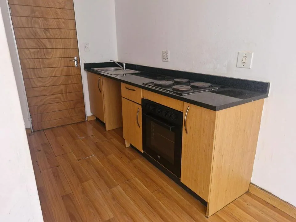 0.5 Bedroom Apartment / flat to rent in Marshalltown