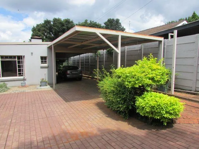 3 Bedroom House to rent in Rietondale