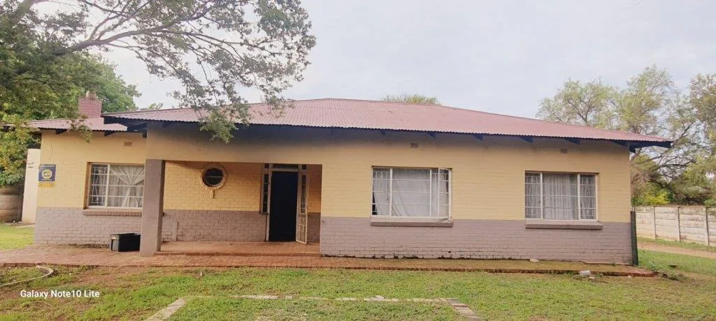 3 Bedroom House for sale in Freemanville