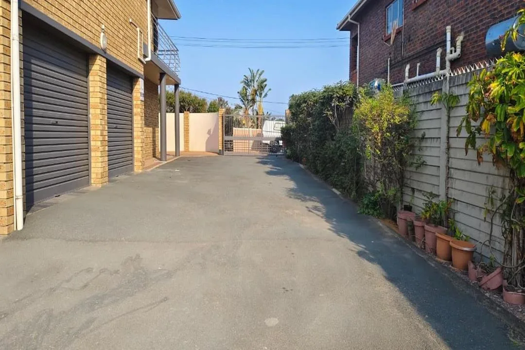 4 Bedroom House to rent in Isipingo Beach