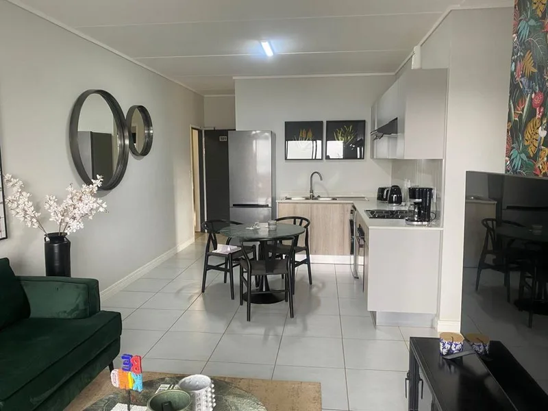 3 Bedroom Apartment / flat to rent in Mooikloof Equestrian Estate