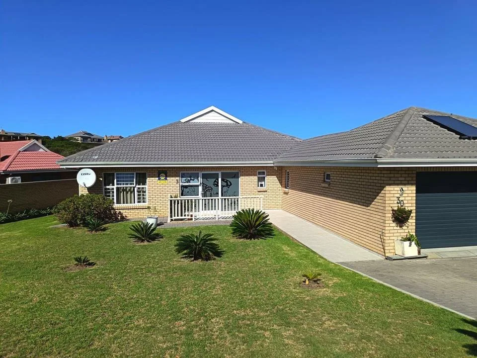 4 Bedroom House for sale in Dolphin Creek Golf Estate