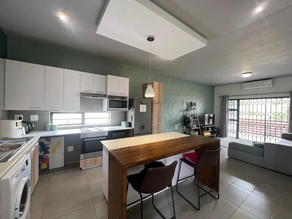2 Bedroom Apartment / flat to rent in Menlo Park