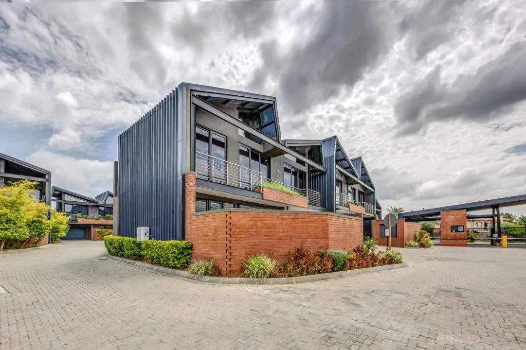 3 Bedroom Townhouse to rent in Broadacres