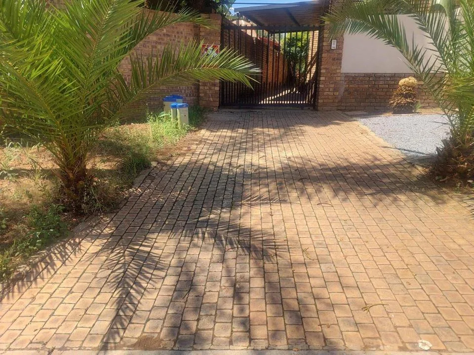 1 Bedroom Apartment / flat to rent in Moreleta Park