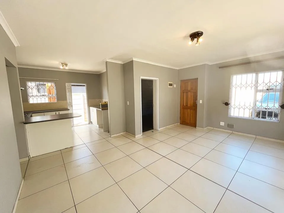 3 Bedroom House to rent in Stikland Industrial