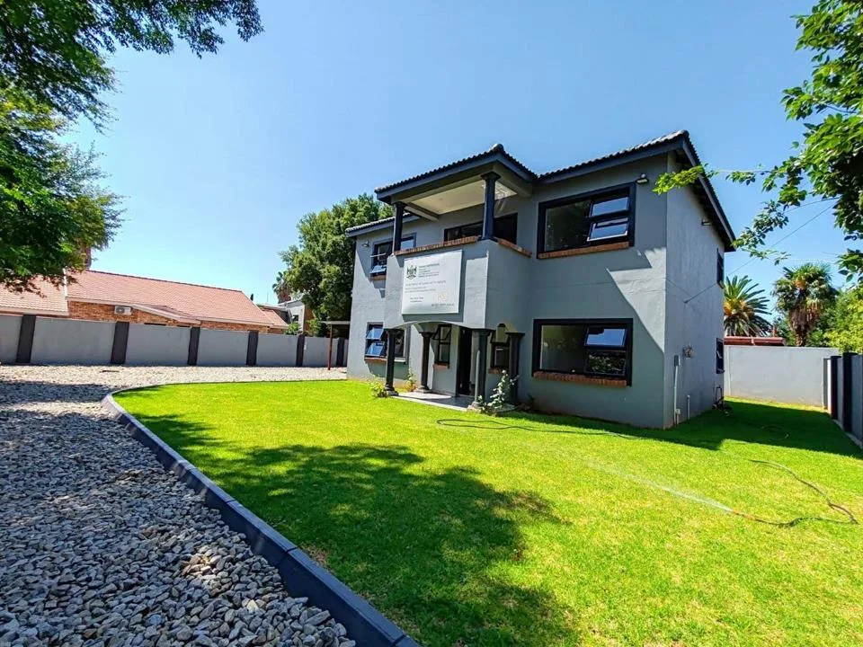 4 Bedroom House for sale in Potchefstroom Central