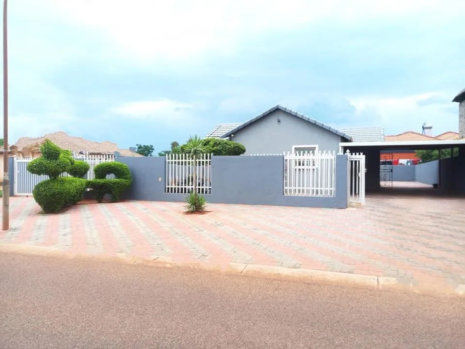 3 Bedroom House to rent in Clarina