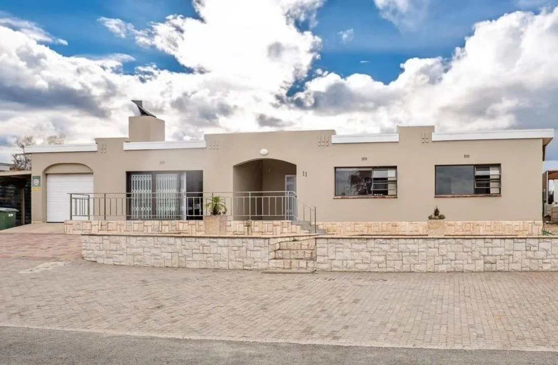 5 Bedroom House for sale in St Helena Views