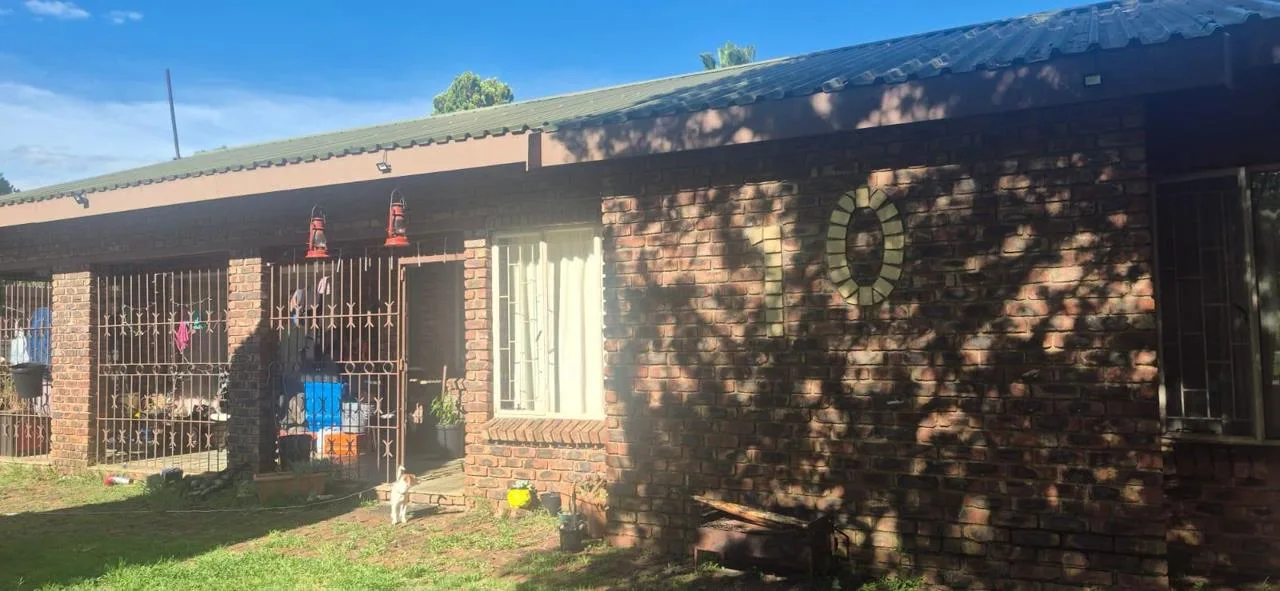 3 Bedroom House for sale in Wasgoedspruit