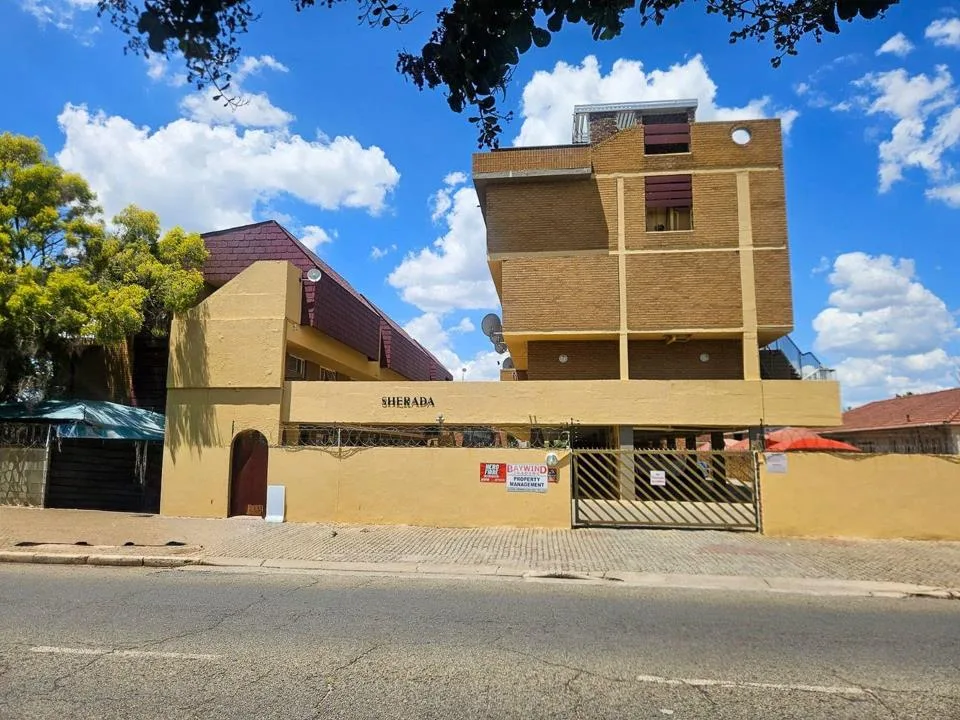 2 Bedroom Apartment / flat for sale in Potchefstroom Central