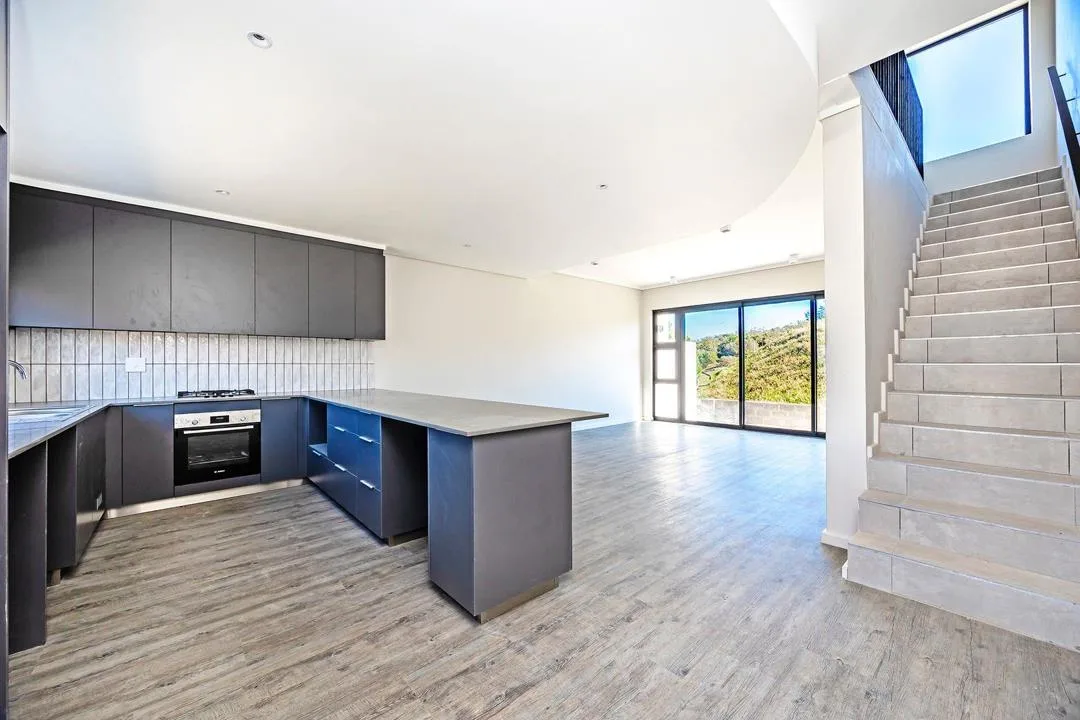 3 Bedroom Townhouse for sale in Dennegeur