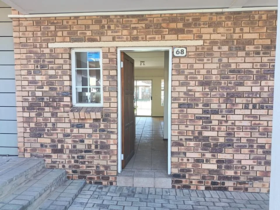 2 Bedroom Apartment / flat to rent in Comet