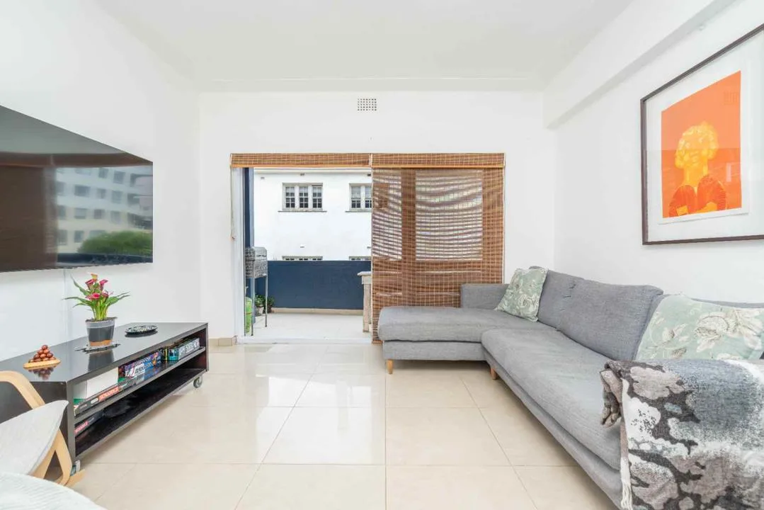 2 Bedroom Apartment / flat for sale in Three Anchor Bay