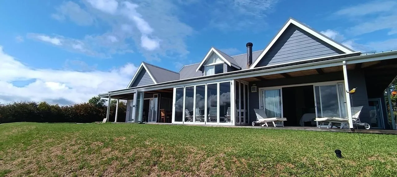 4 Bedroom House for sale in Villiersdorp