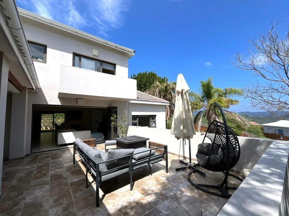 5 Bedroom House for sale in Knysna Heights