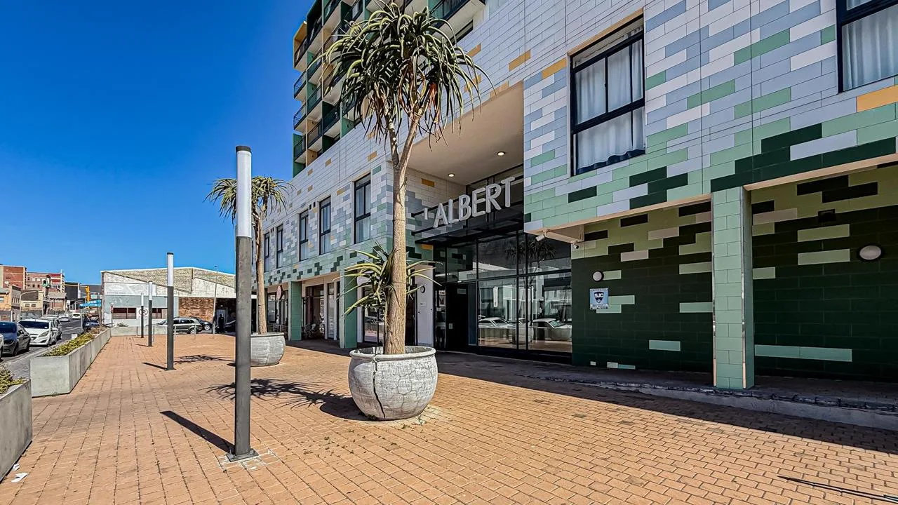 2 Bedroom Apartment / flat for sale in Woodstock