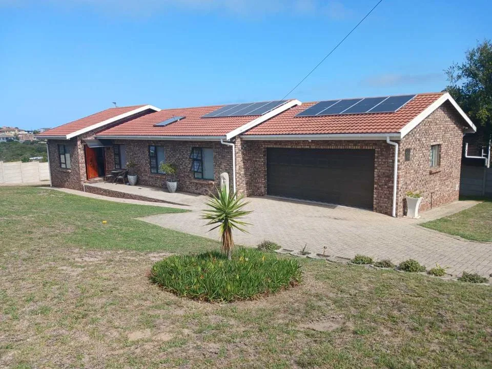3 Bedroom House for sale in Dana Bay