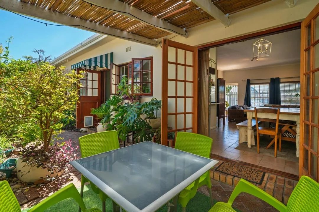 3 Bedroom House for sale in Harfield Village