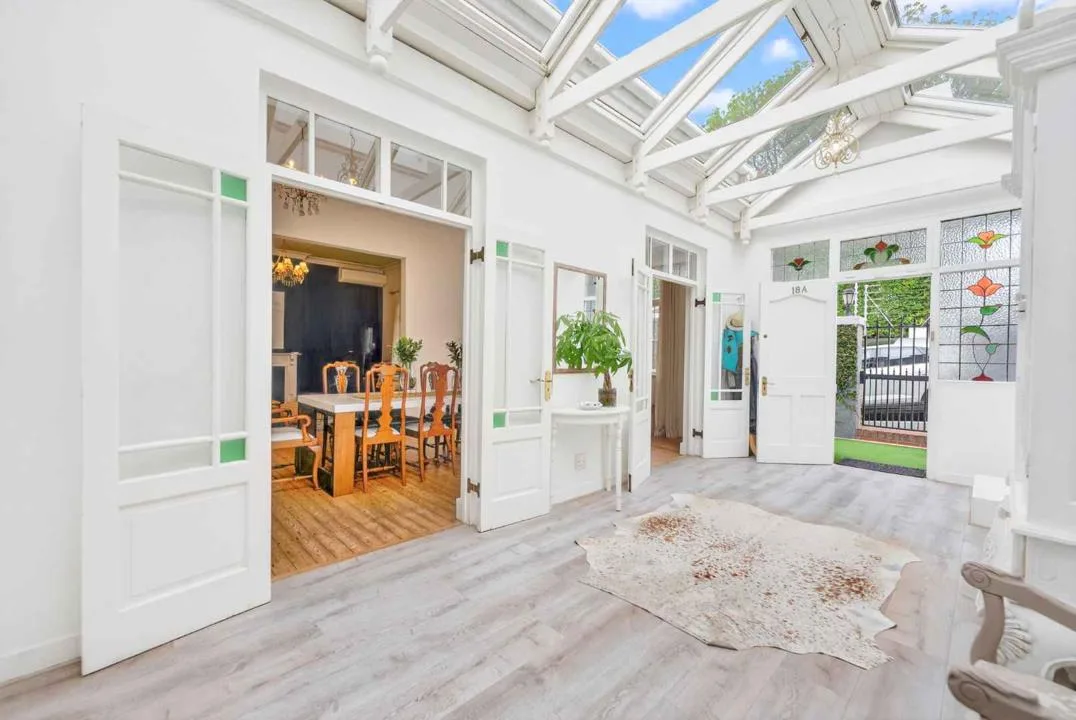 4 Bedroom House for sale in Tamboerskloof
