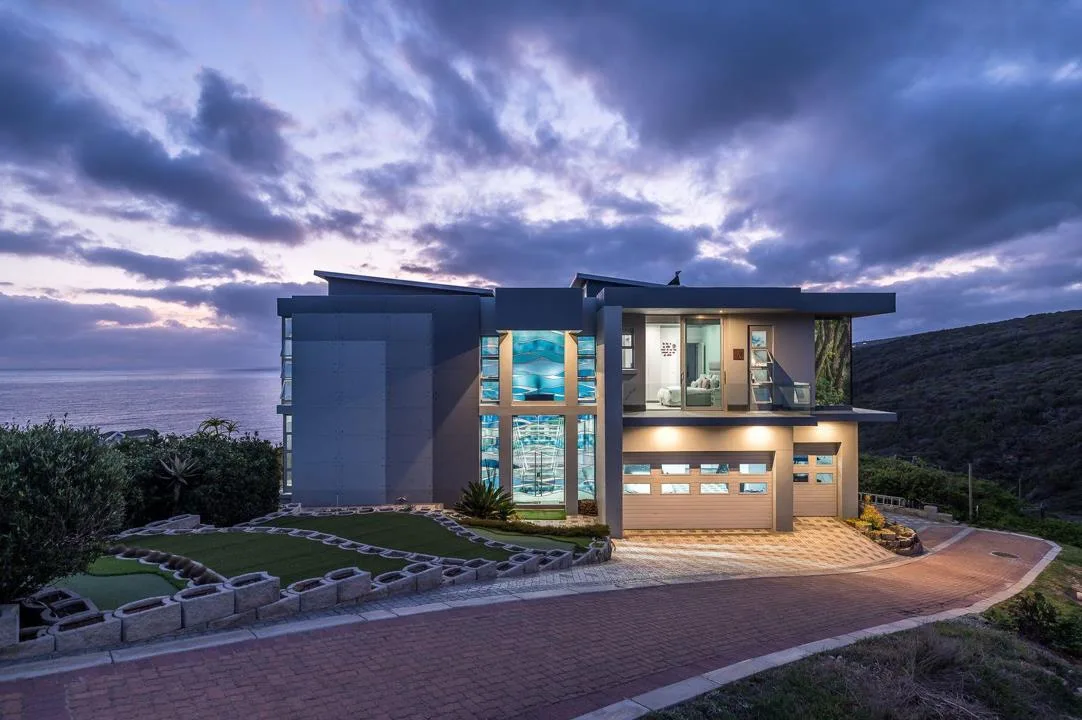 4 Bedroom House for sale in Pinnacle Point Golf Estate
