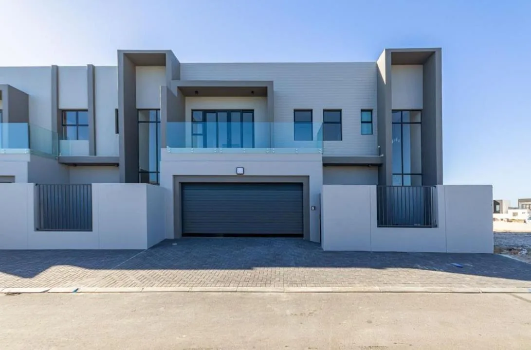 4 Bedroom House for sale in Sandown