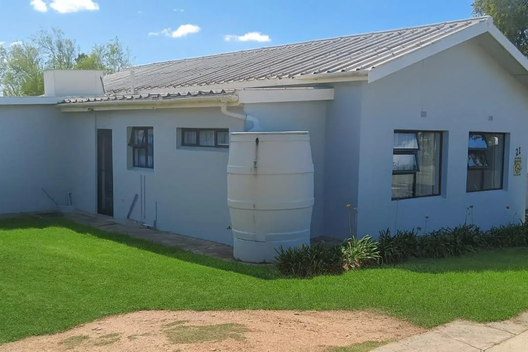 3 Bedroom House for sale in Bredasdorp