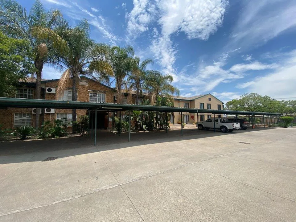 0.5 Bedroom Apartment / flat to rent in Rietfontein