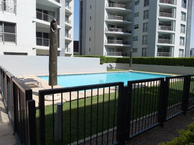 2 Bedroom Apartment / flat to rent in Morningside