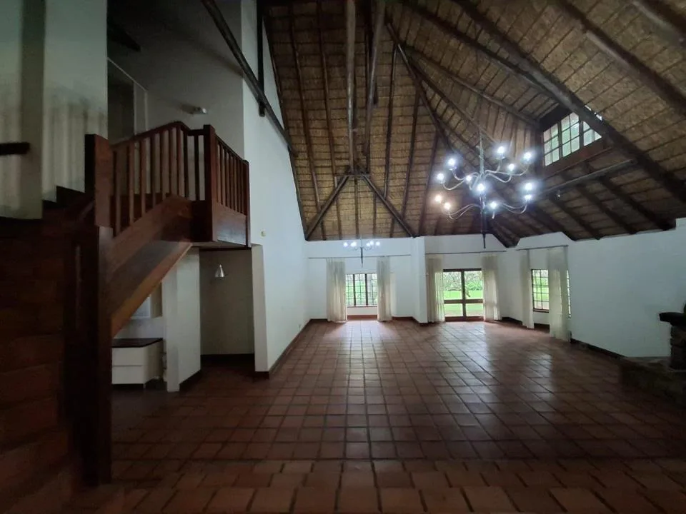 5 Bedroom House for sale in Cashan