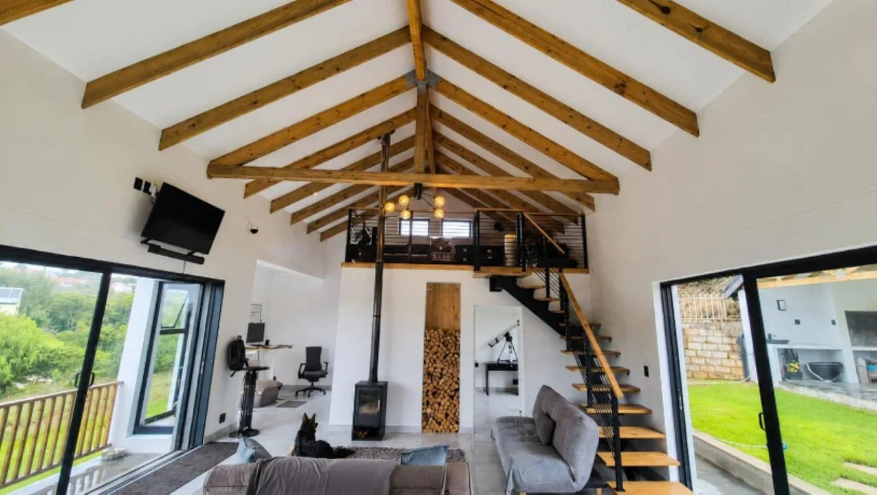 2 Bedroom House for sale in Stilbaai Wes