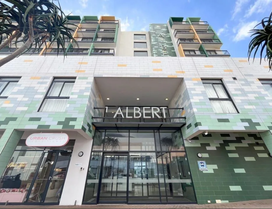 2 Bedroom Apartment / flat for sale in Woodstock
