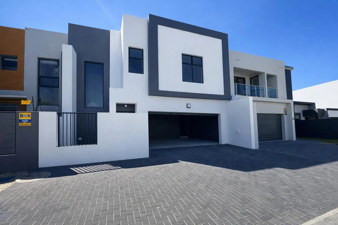 4 Bedroom House for sale in Sandown