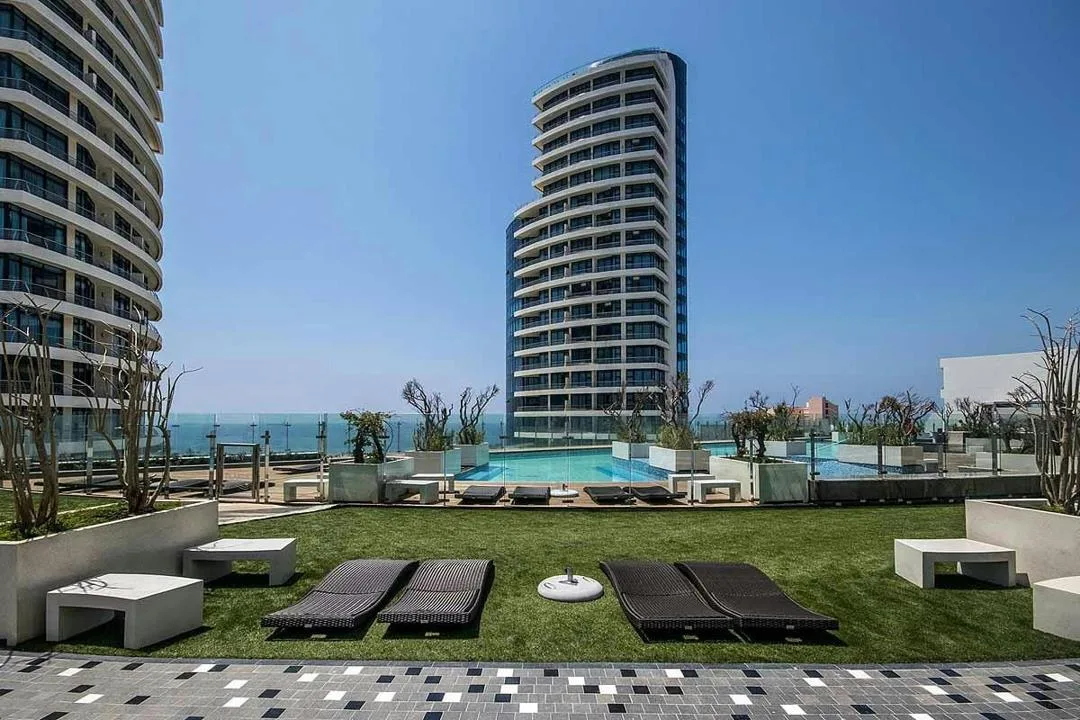 2 Bedroom Apartment / flat to rent in Umhlanga Central