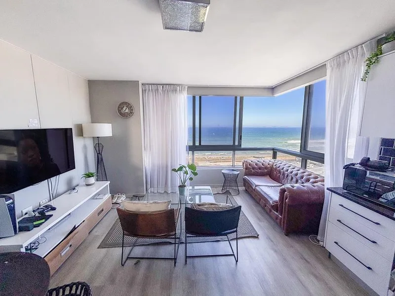 2 Bedroom Apartment / flat to rent in Beachfront
