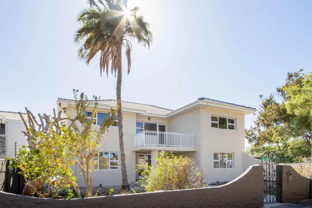 4 Bedroom House for sale in Strand Central
