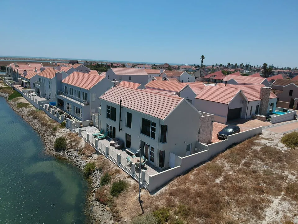 3 Bedroom House for sale in Port Owen