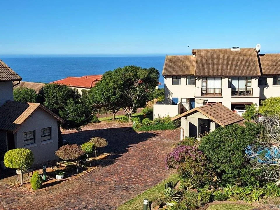 2 Bedroom Townhouse for sale in Mossel Bay Golf Estate