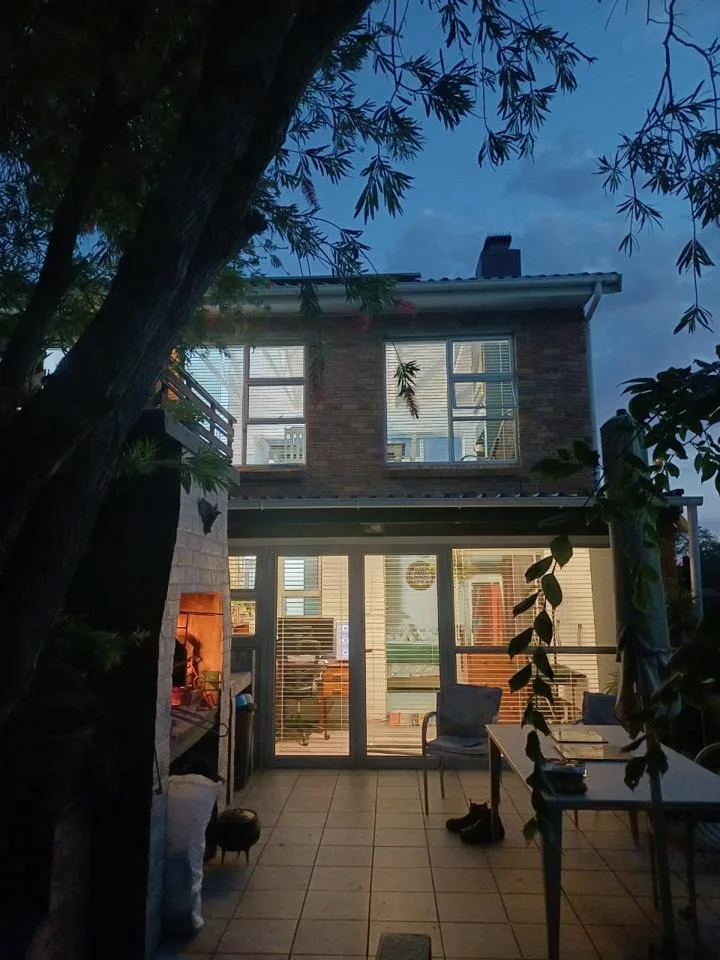 4 Bedroom House for sale in Klein Berlyn