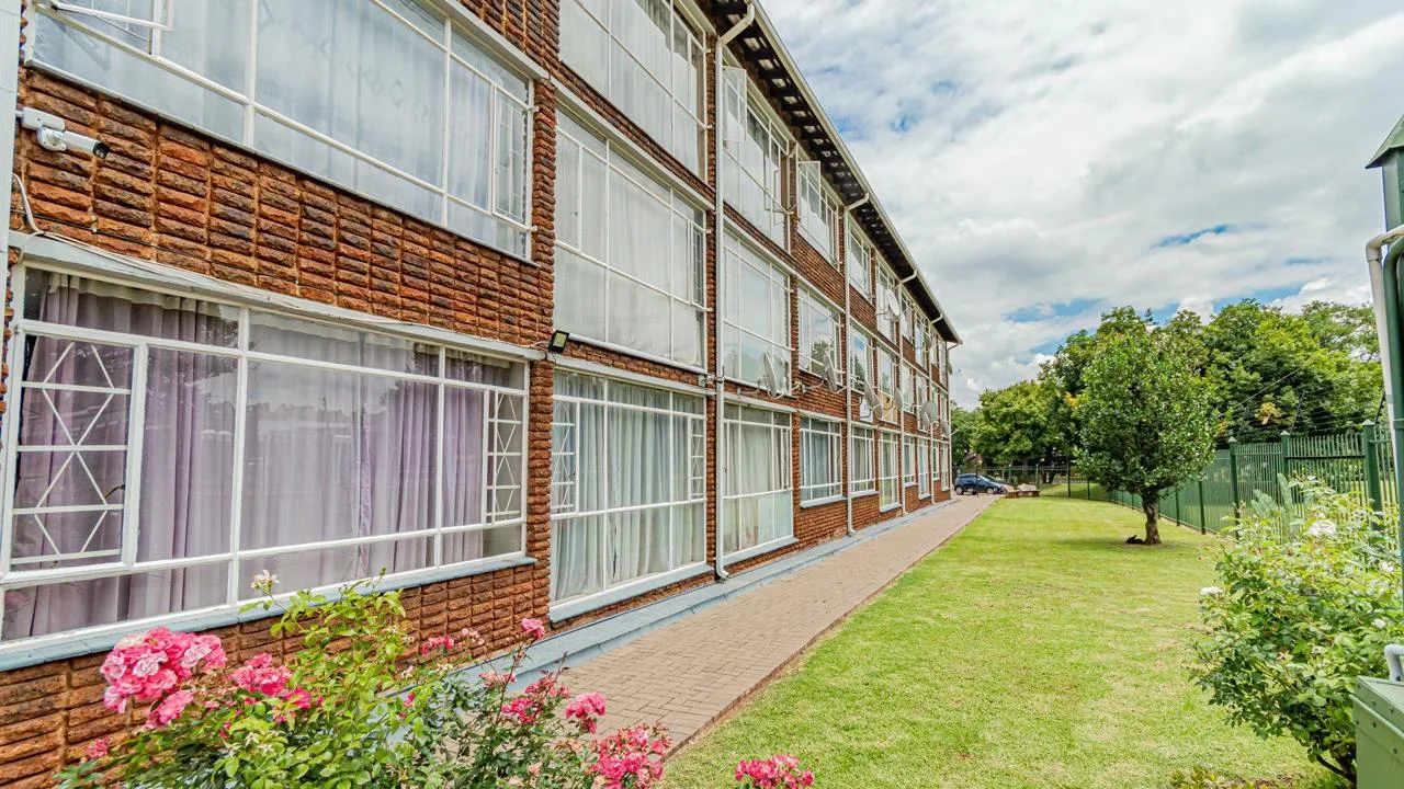 2 Bedroom Apartment / flat to rent in Doringkloof