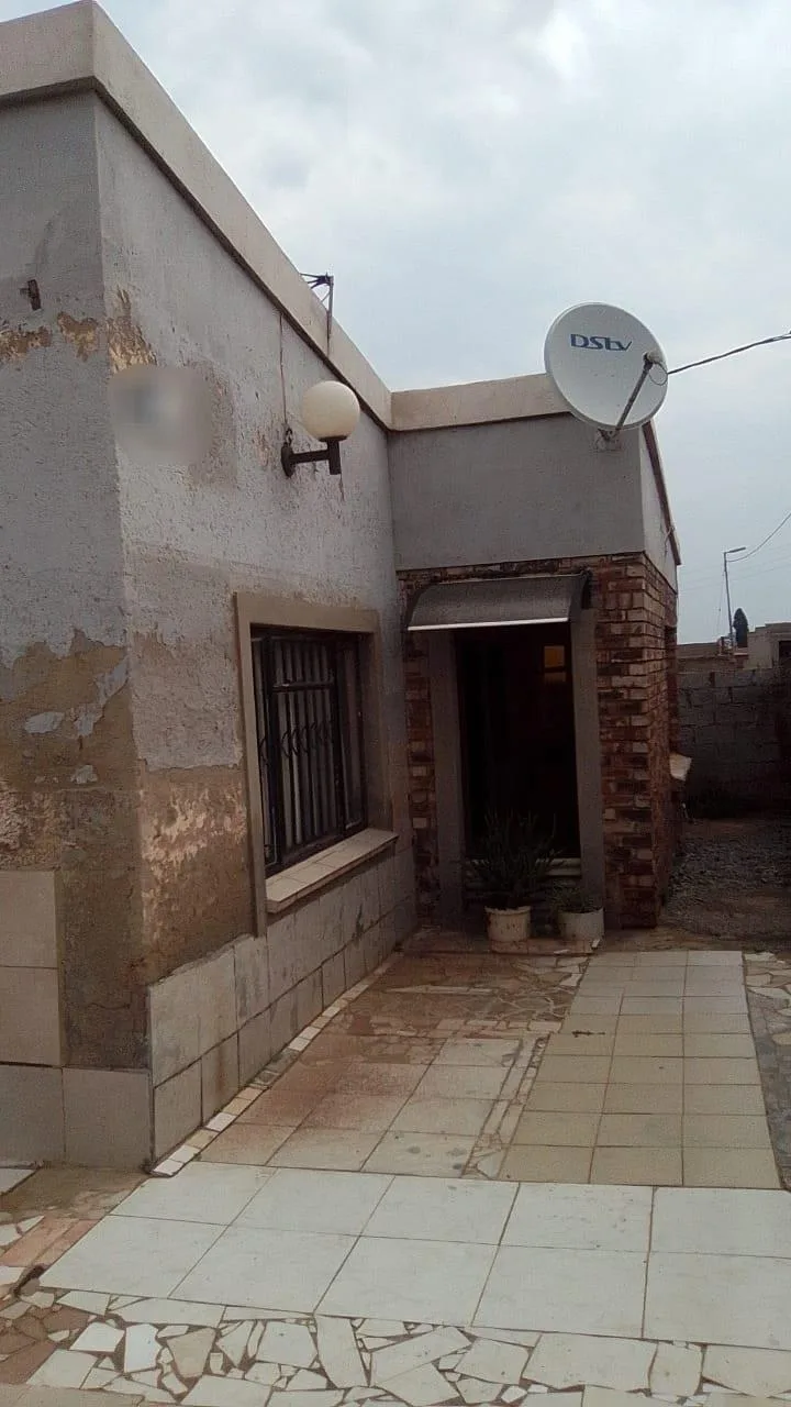 2 Bedroom House for sale in Orange Farm