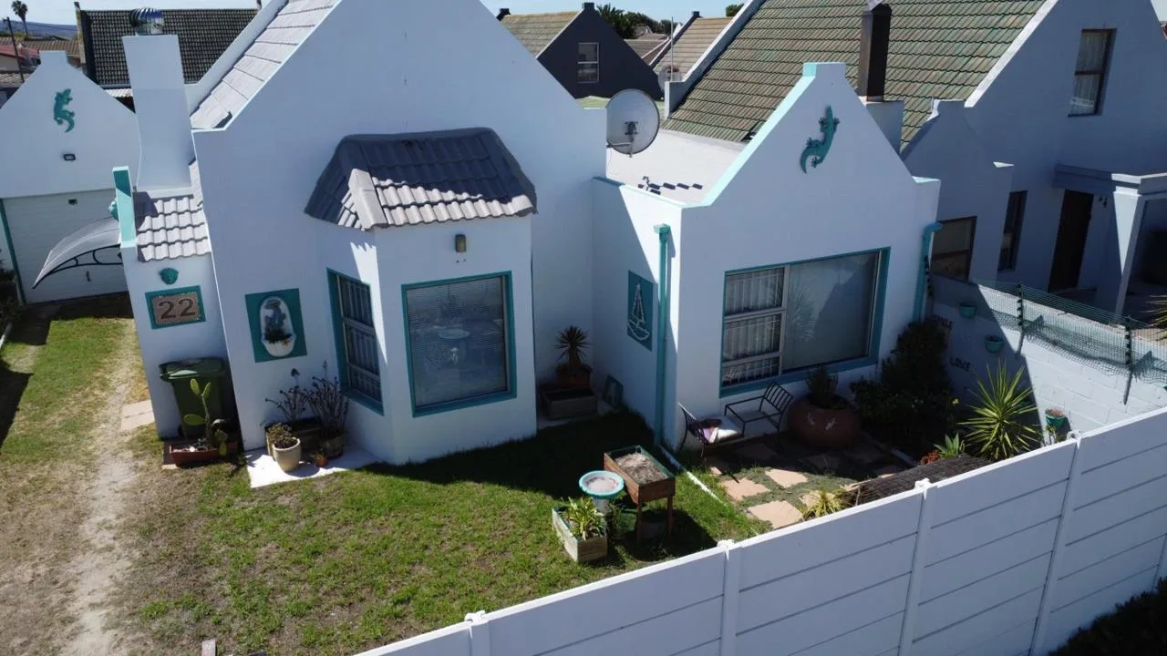 3 Bedroom House for sale in Saldanha Central