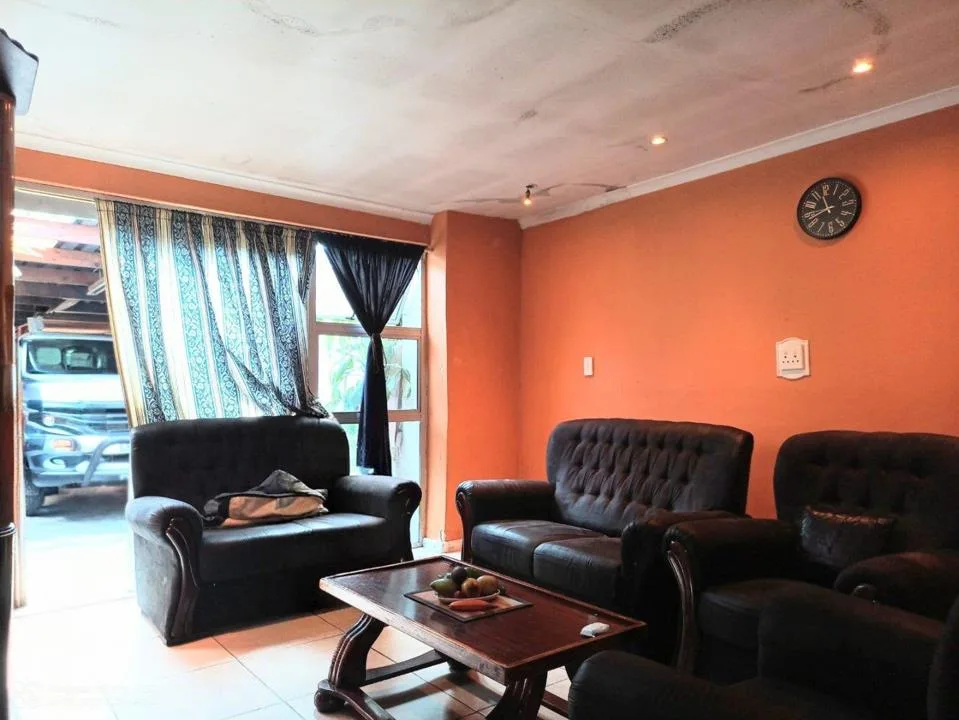 3 Bedroom House for sale in Malibu Village