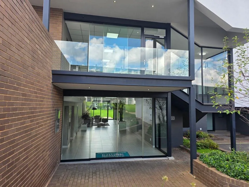 3 Bedroom Apartment / flat to rent in Midfield Estate