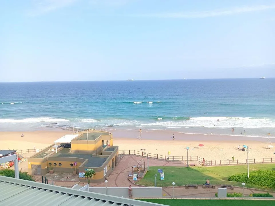 3 Bedroom Apartment / flat to rent in Umhlanga Central