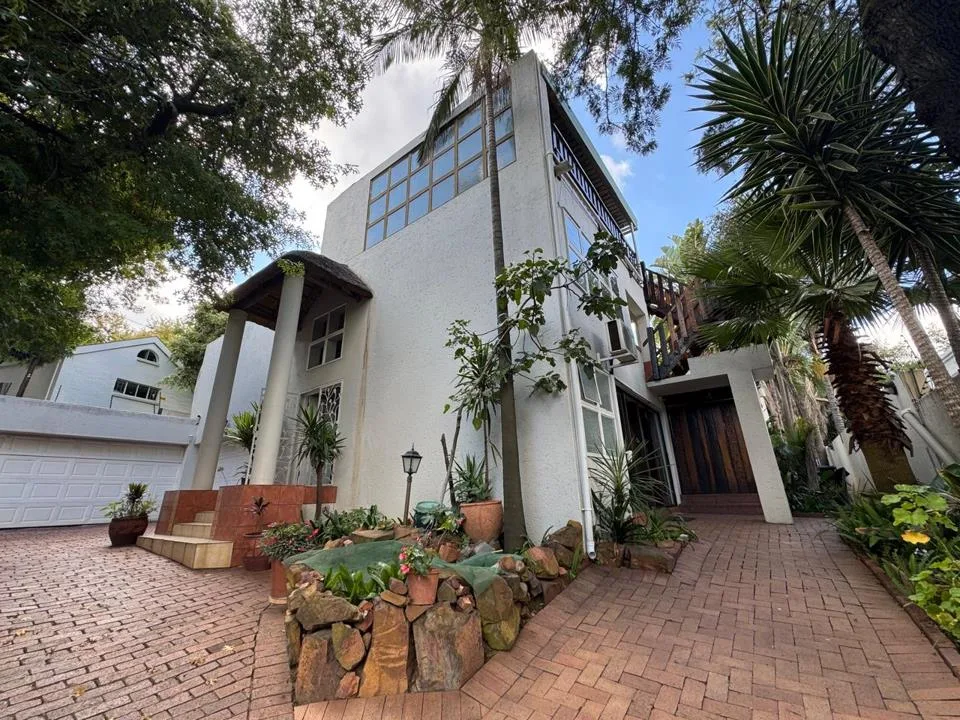 4 Bedroom House to rent in Waterkloof Ridge