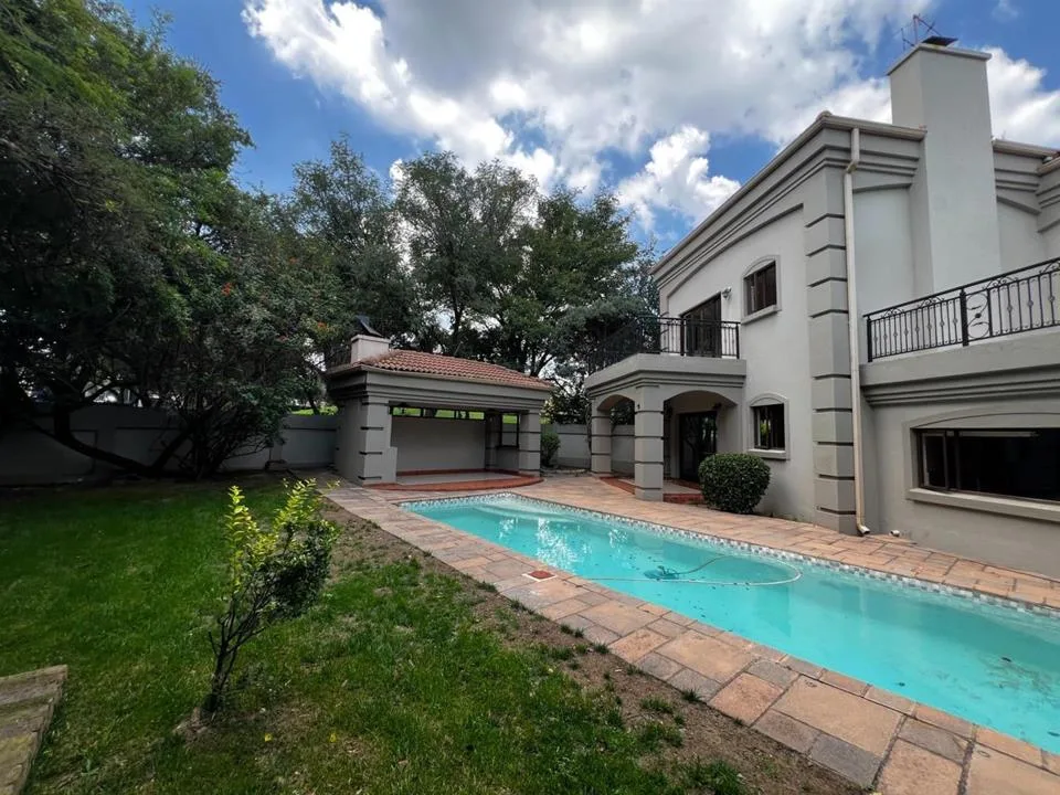 3 Bedroom House to rent in Blue Valley Golf Estate